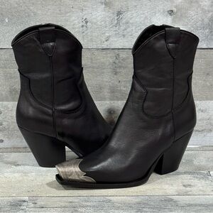 Free People Brayden Western Cowboy Boot  - Black  Leather Metal Toe - Size - 8.5